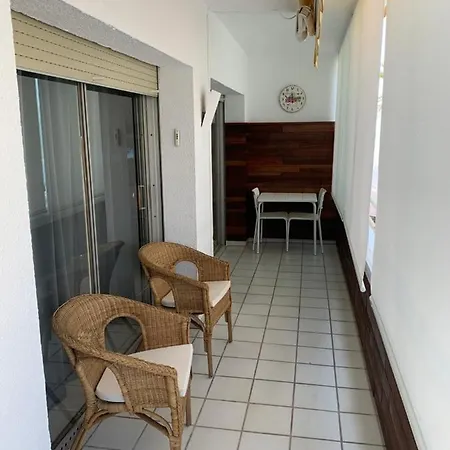 Apartamento Holiday Center Rosas